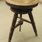 746 2161 STOOL